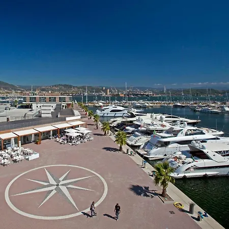 Cinque Terre The Harbour - Two Bathrooms アパート